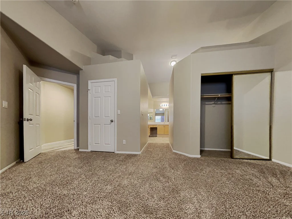 3002 Gilmore, North Las Vegas, NV 89032