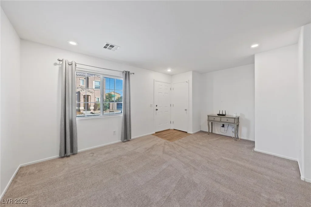 6233 Chert, Las Vegas, NV 89139