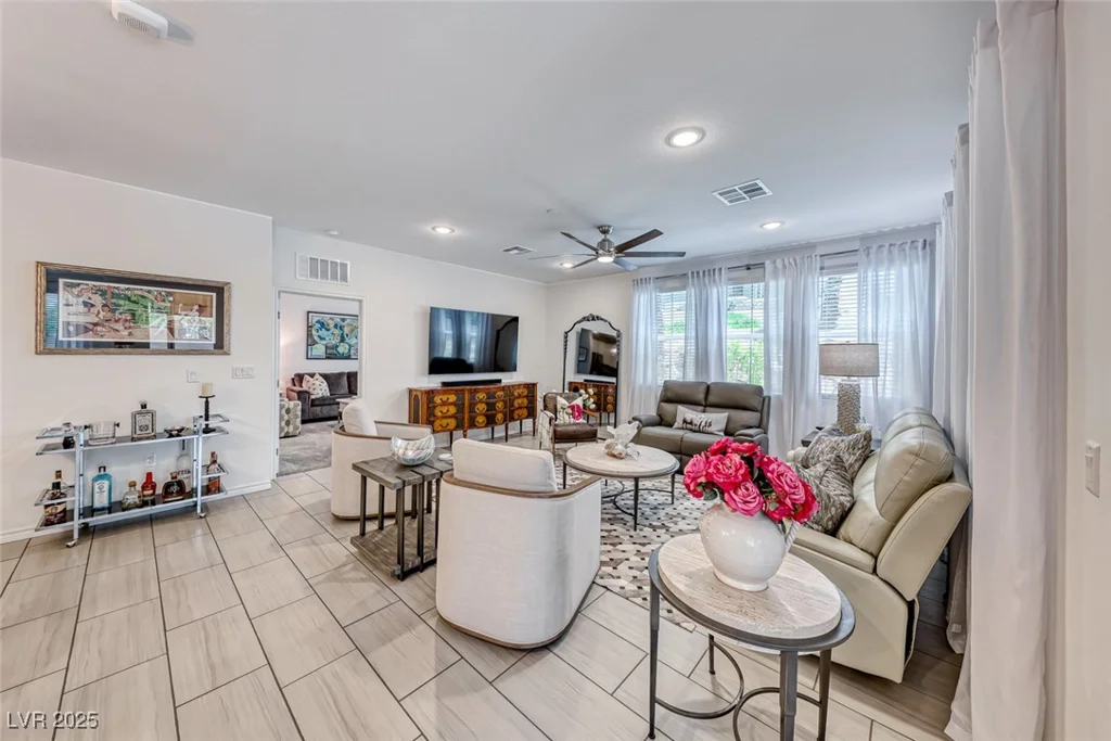 2555 Hampton, Henderson, NV 89052