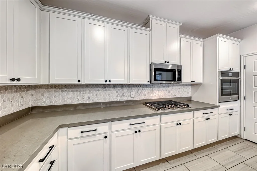 2555 Hampton, Henderson, NV 89052