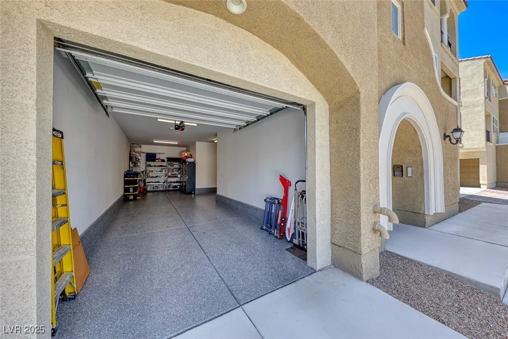 2555 Hampton, Henderson, NV 89052