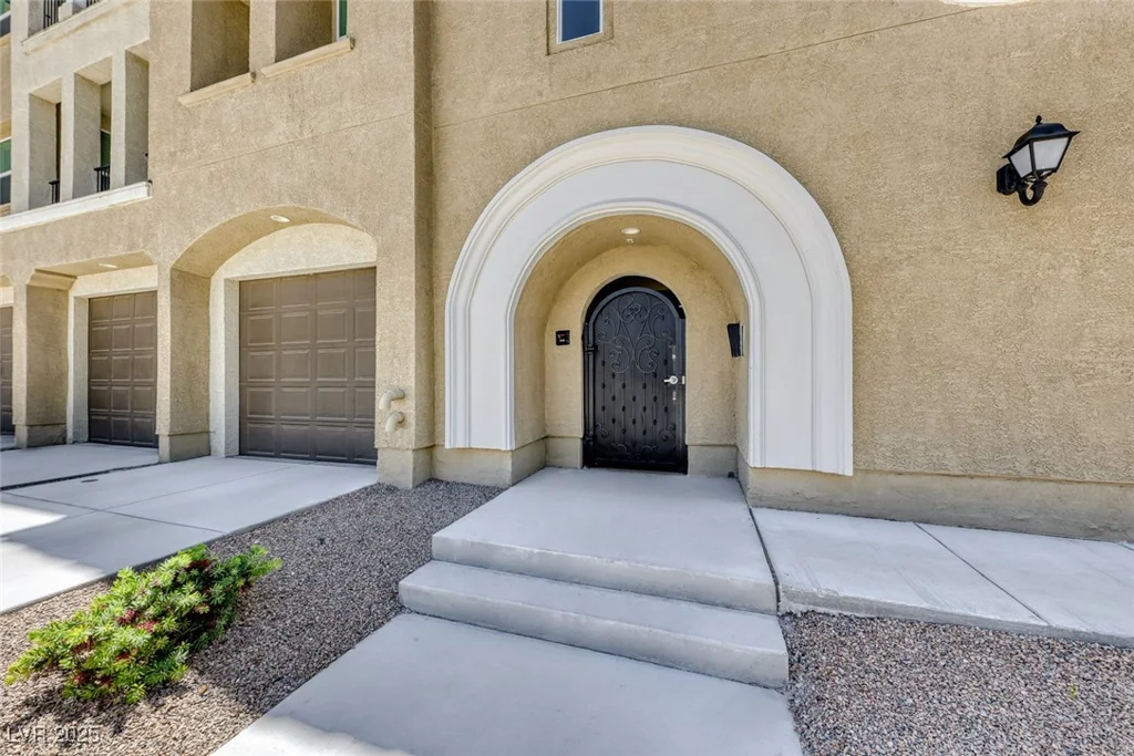 2555 Hampton, Henderson, NV 89052