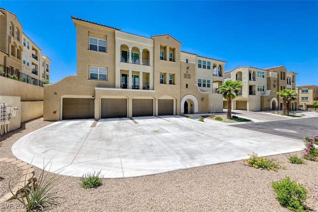 2555 Hampton, Henderson, NV 89052