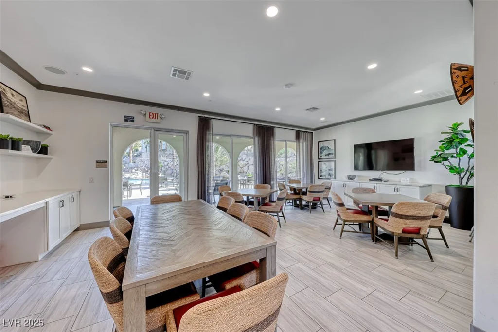 2555 Hampton, Henderson, NV 89052
