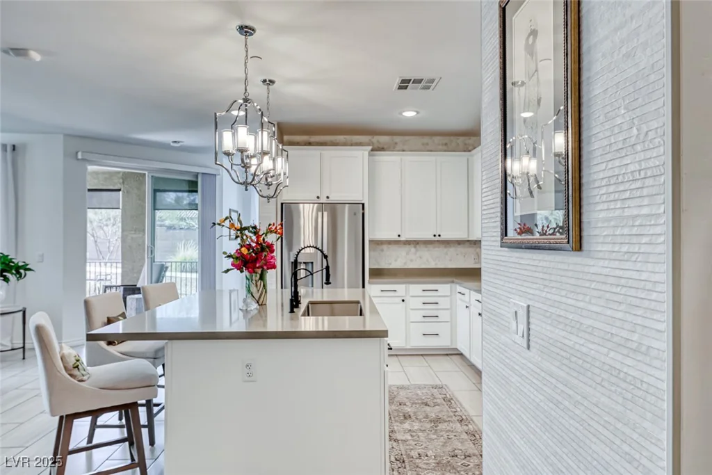 2555 Hampton, Henderson, NV 89052