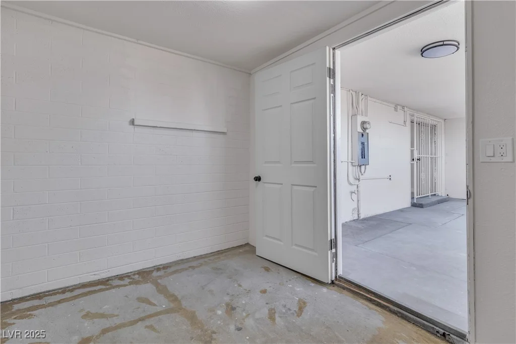 312 Princeton, Las Vegas, NV 89107