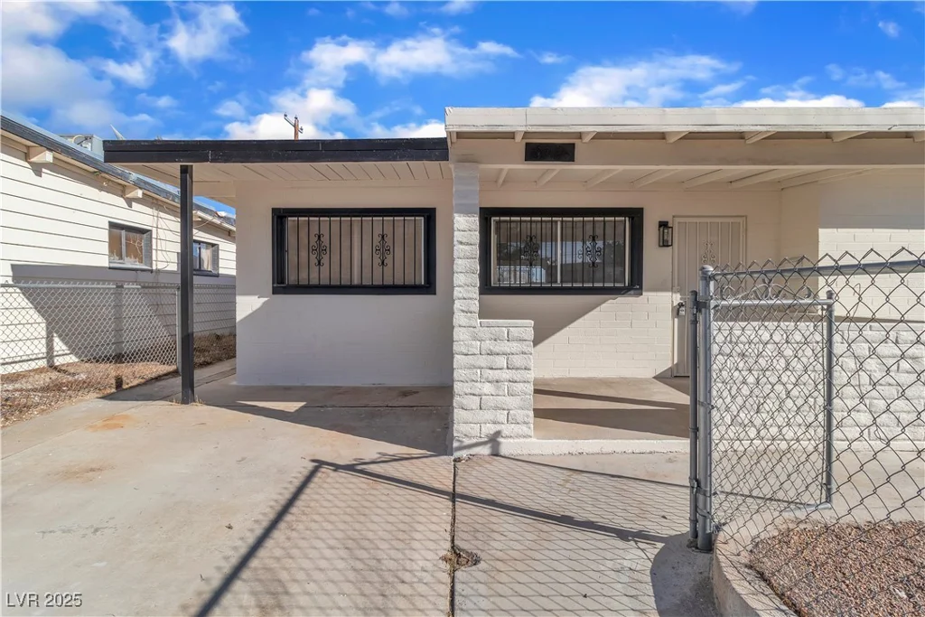 312 Princeton, Las Vegas, NV 89107