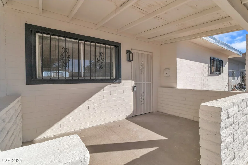 312 Princeton, Las Vegas, NV 89107