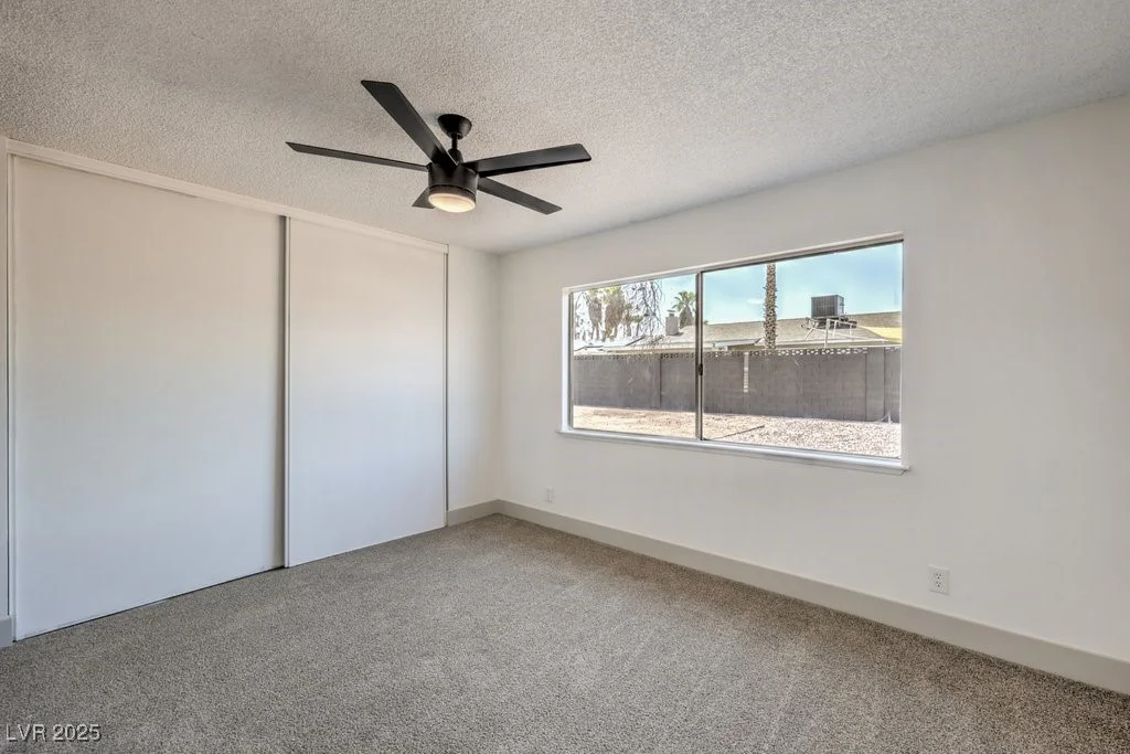 4111 Saint Louis, Las Vegas, NV 89104