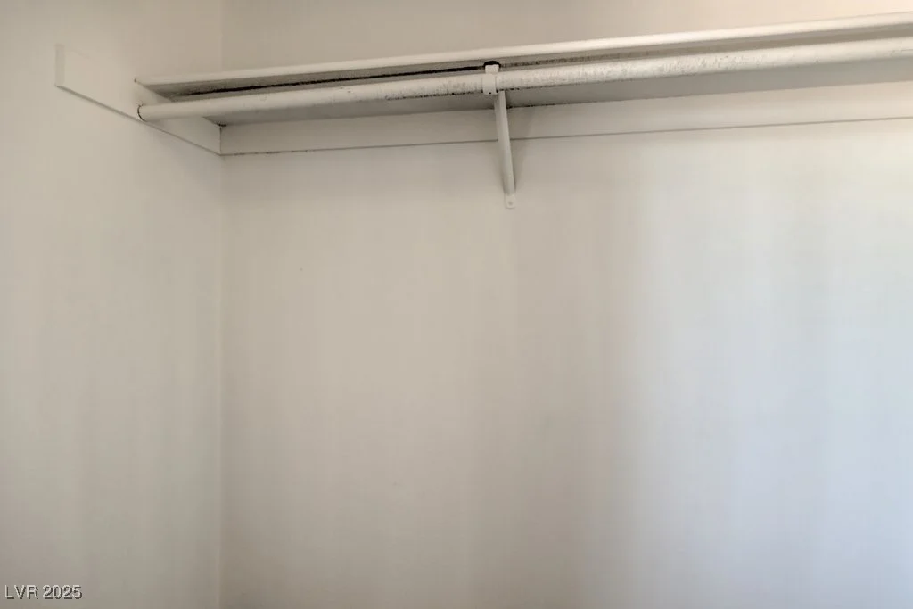 4111 Saint Louis, Las Vegas, NV 89104