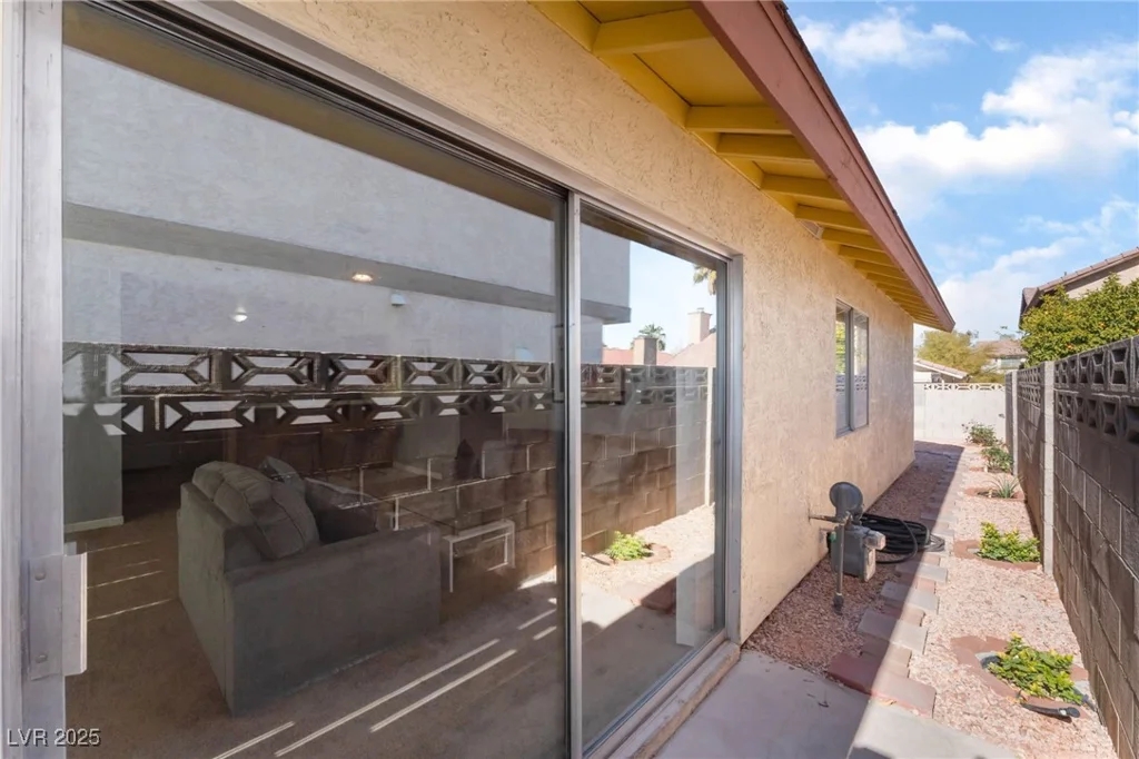 6552 Figtree, Las Vegas, NV 89108