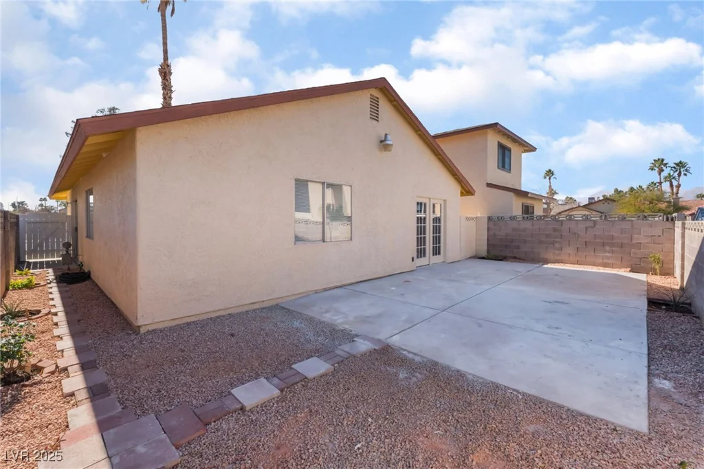 6552 Figtree, Las Vegas, NV 89108