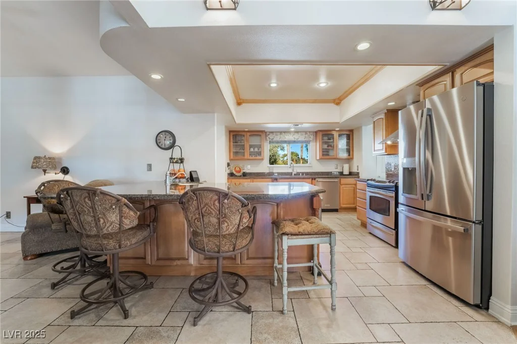 6377 Concho, Las Vegas, NV 89146