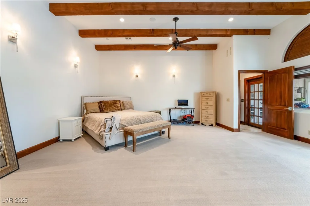 6377 Concho, Las Vegas, NV 89146