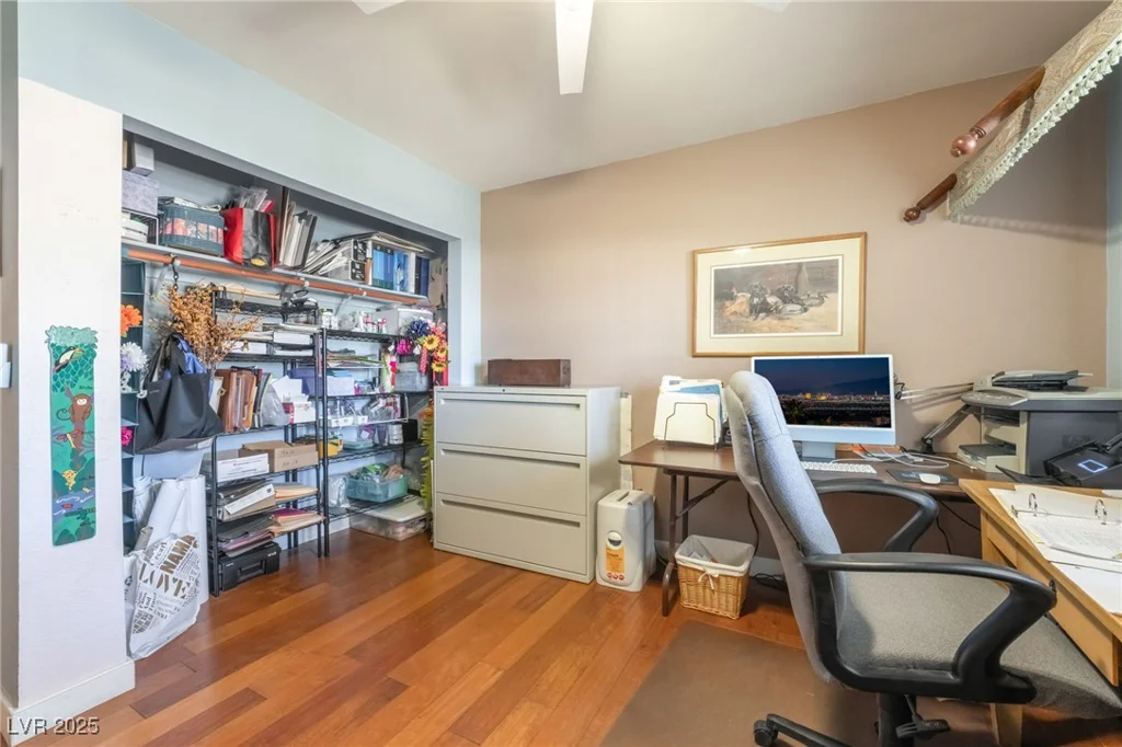 6377 Concho, Las Vegas, NV 89146