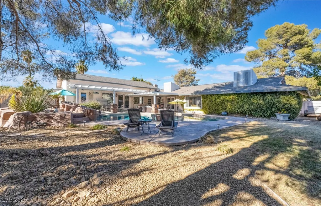6377 Concho, Las Vegas, NV 89146