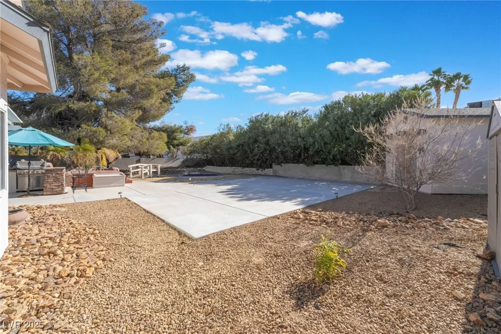 6377 Concho, Las Vegas, NV 89146