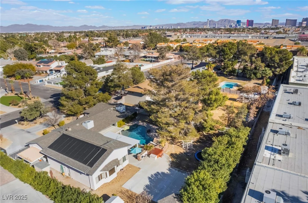 6377 Concho, Las Vegas, NV 89146