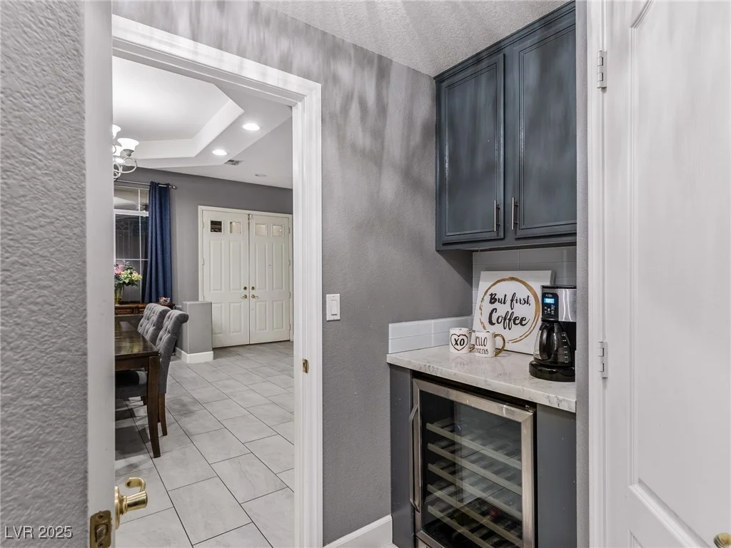 8065 Lapis Harbor, Las Vegas, NV 89117