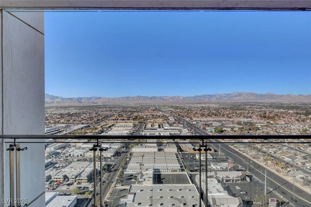 4381 Flamingo, Las Vegas, NV 89103