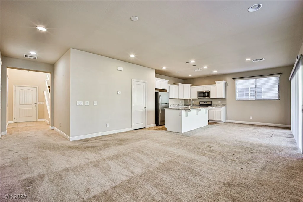 42 Navy Strauss, Las Vegas, NV 89148