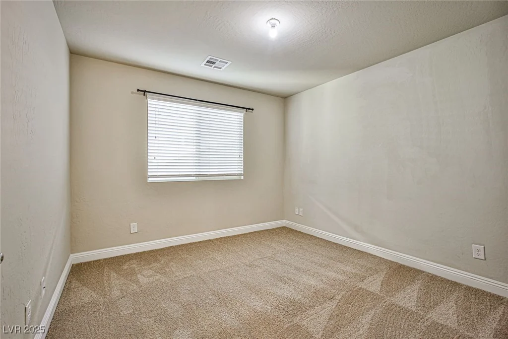 42 Navy Strauss, Las Vegas, NV 89148