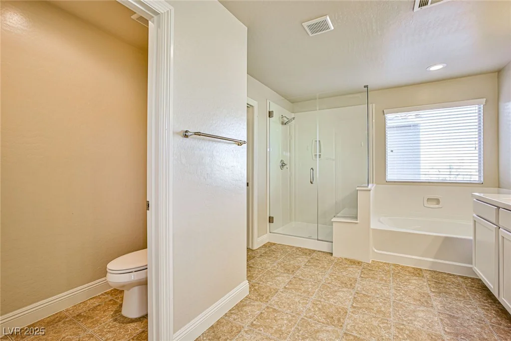 42 Navy Strauss, Las Vegas, NV 89148