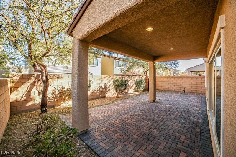 42 Navy Strauss, Las Vegas, NV 89148