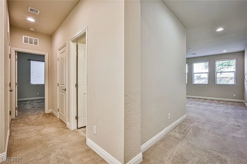 42 Navy Strauss, Las Vegas, NV 89148