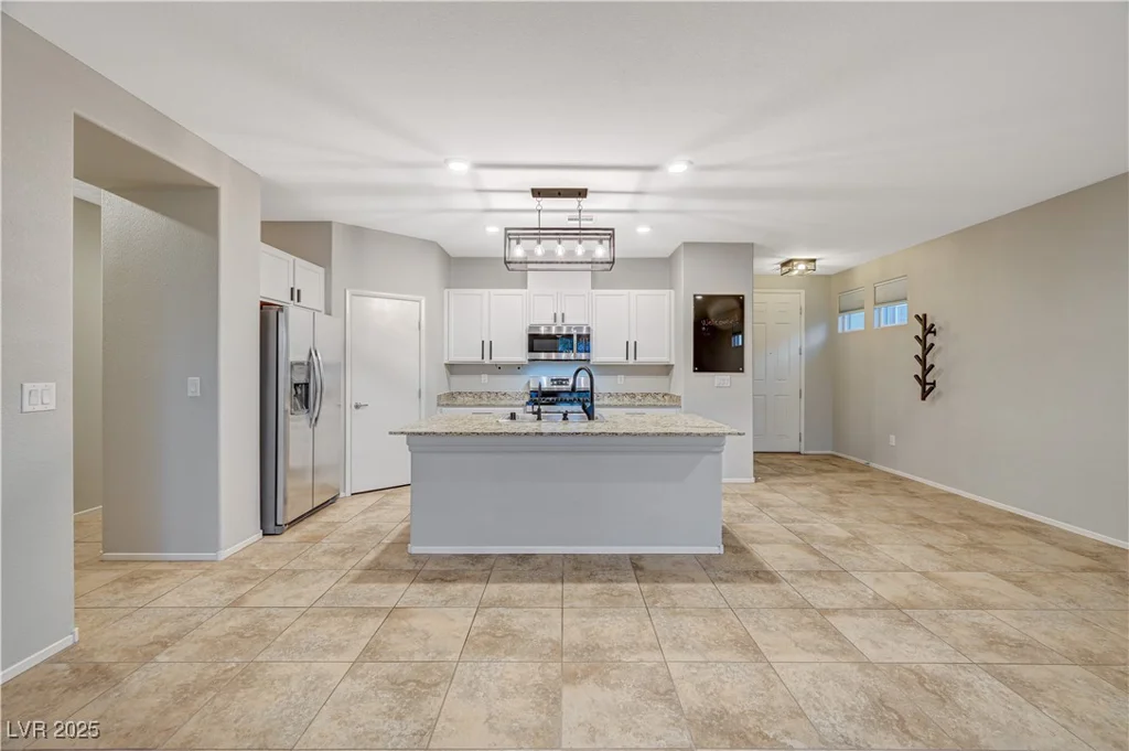 5862 Peridot Falls, Las Vegas, NV 89130