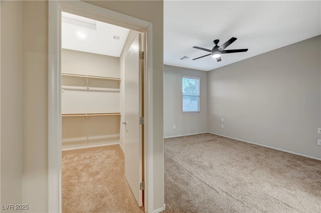 5862 Peridot Falls, Las Vegas, NV 89130