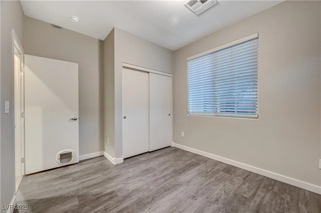 5862 Peridot Falls, Las Vegas, NV 89130
