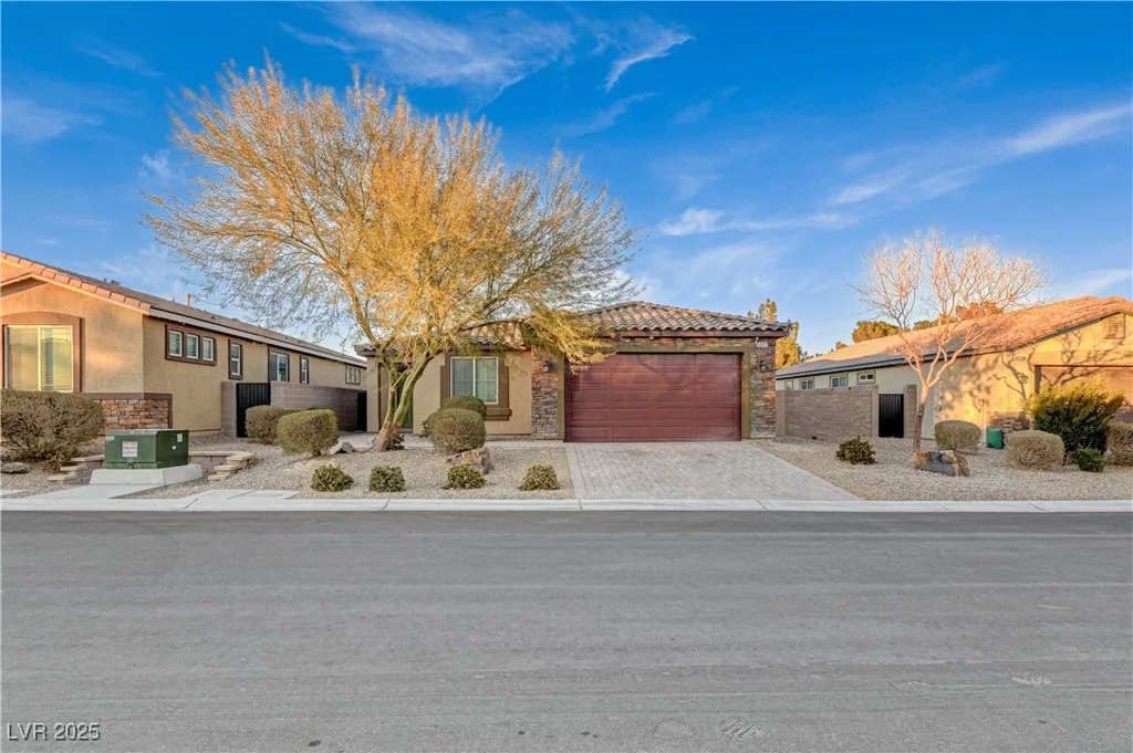 5862 Peridot Falls, Las Vegas, NV 89130