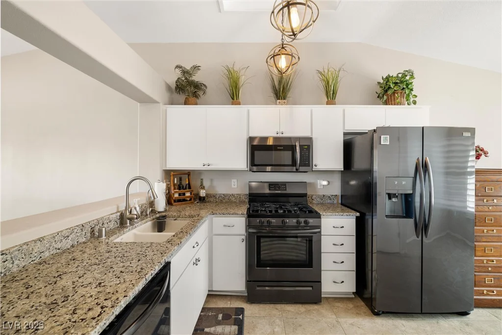 2054 Poppywood, Henderson, NV 89012