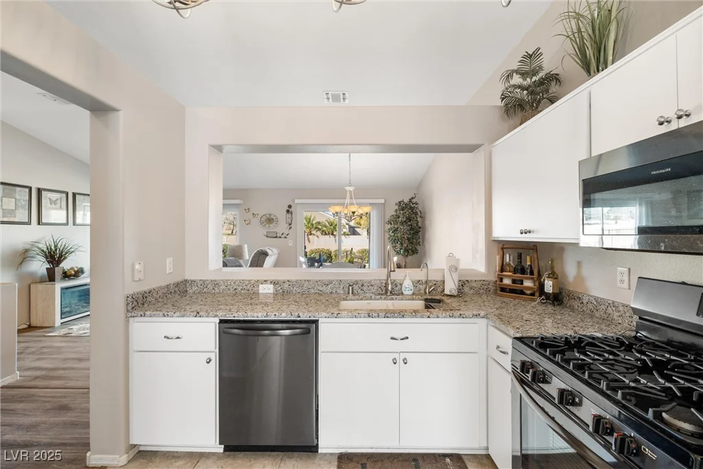 2054 Poppywood, Henderson, NV 89012