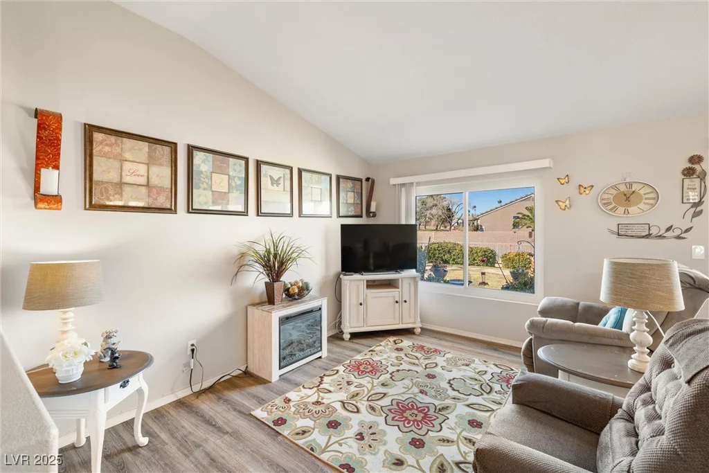 2054 Poppywood, Henderson, NV 89012