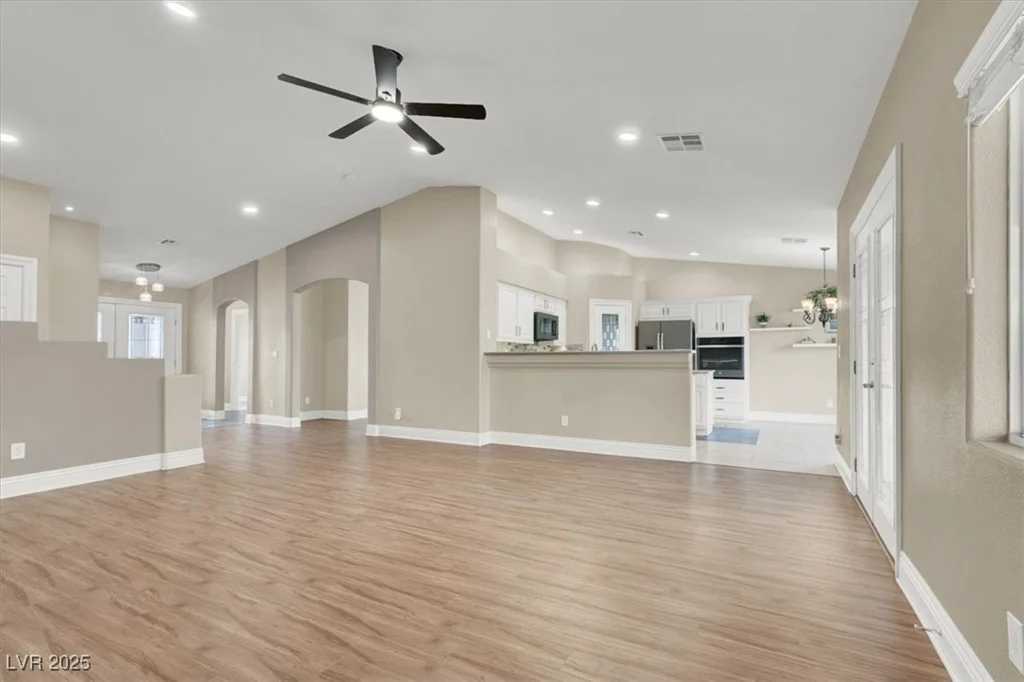 2624 Torch, North Las Vegas, NV 89081