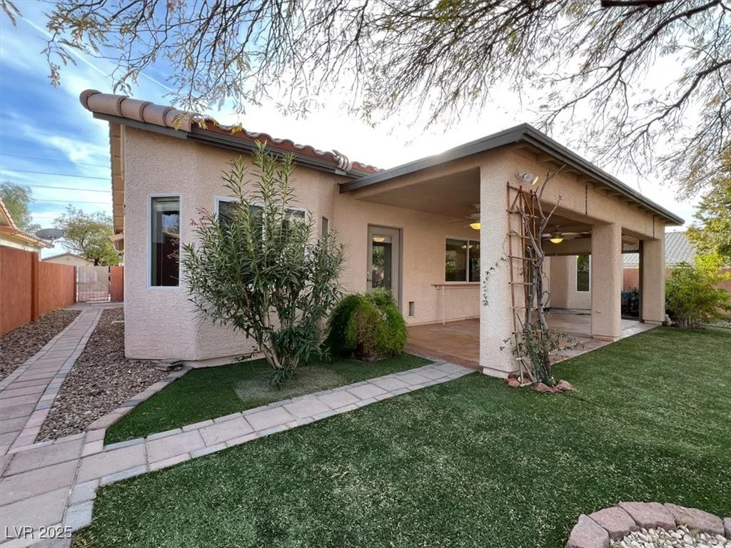 2624 Torch, North Las Vegas, NV 89081