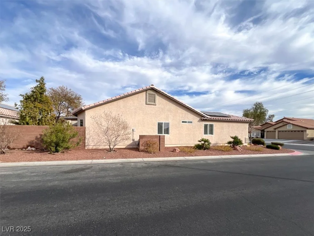 2624 Torch, North Las Vegas, NV 89081