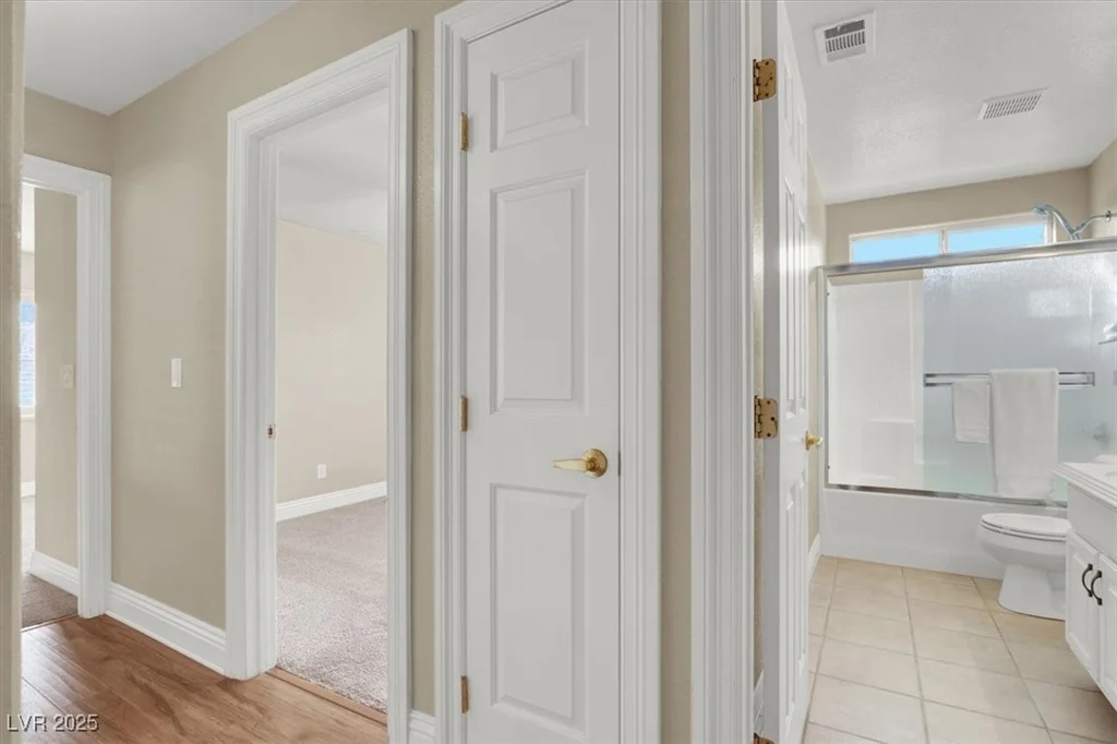 2624 Torch, North Las Vegas, NV 89081