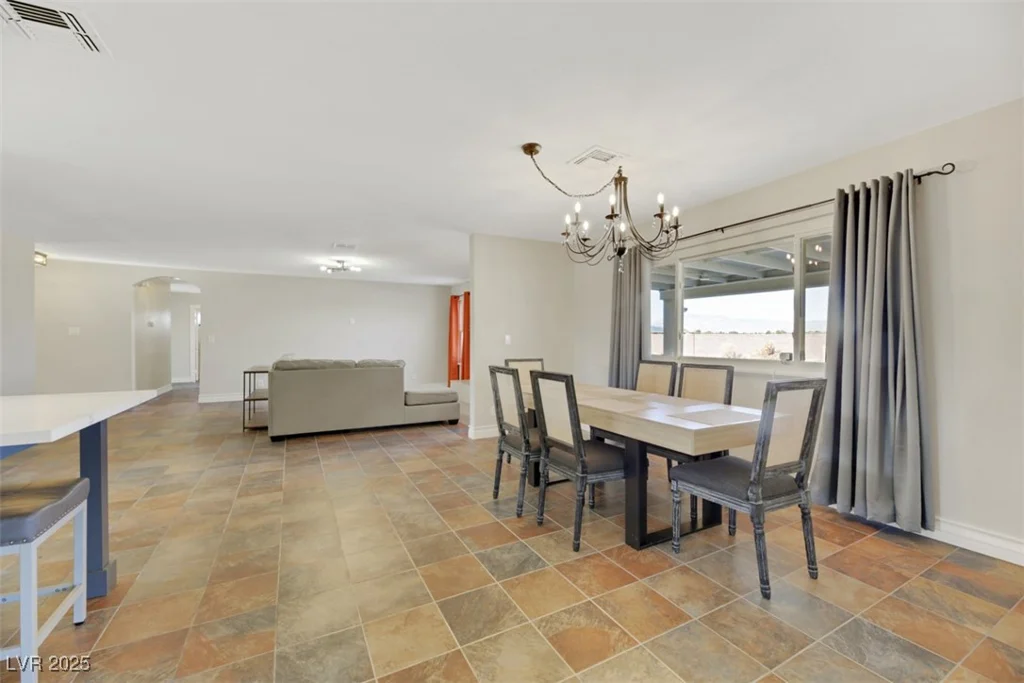 8870 Craig, Las Vegas, NV 89129