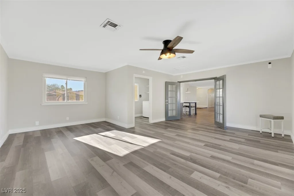 8870 Craig, Las Vegas, NV 89129
