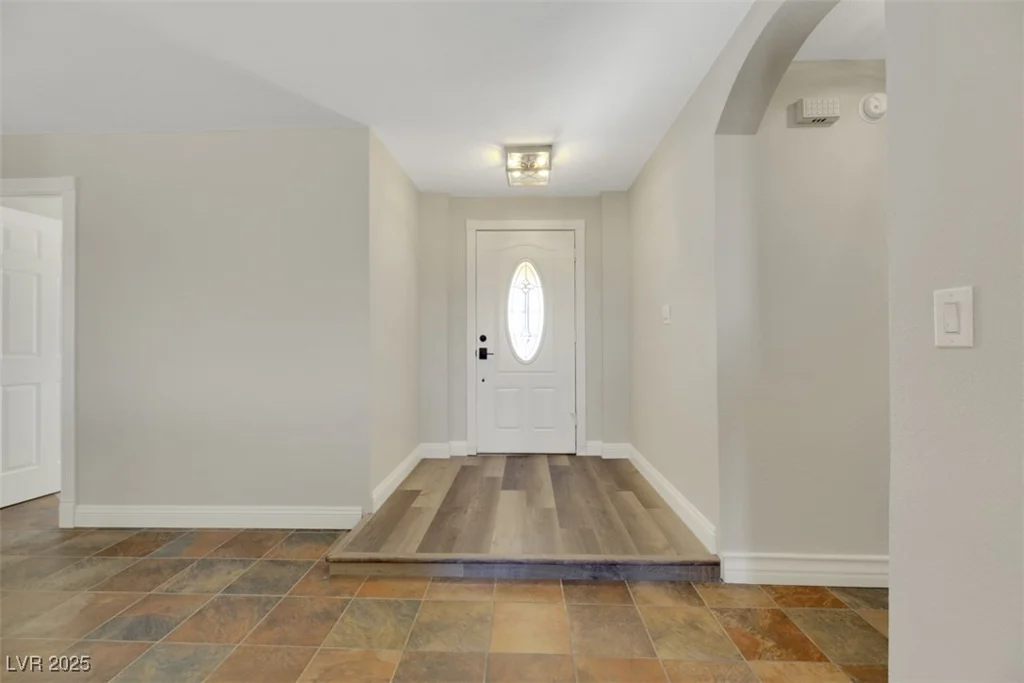 8870 Craig, Las Vegas, NV 89129