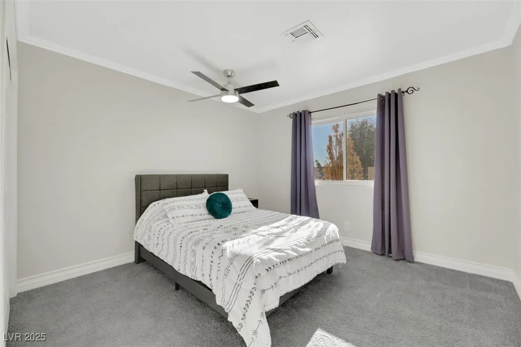 8870 Craig, Las Vegas, NV 89129