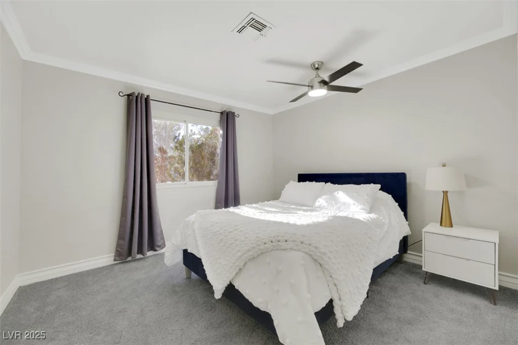 8870 Craig, Las Vegas, NV 89129