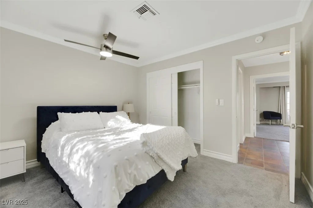 8870 Craig, Las Vegas, NV 89129