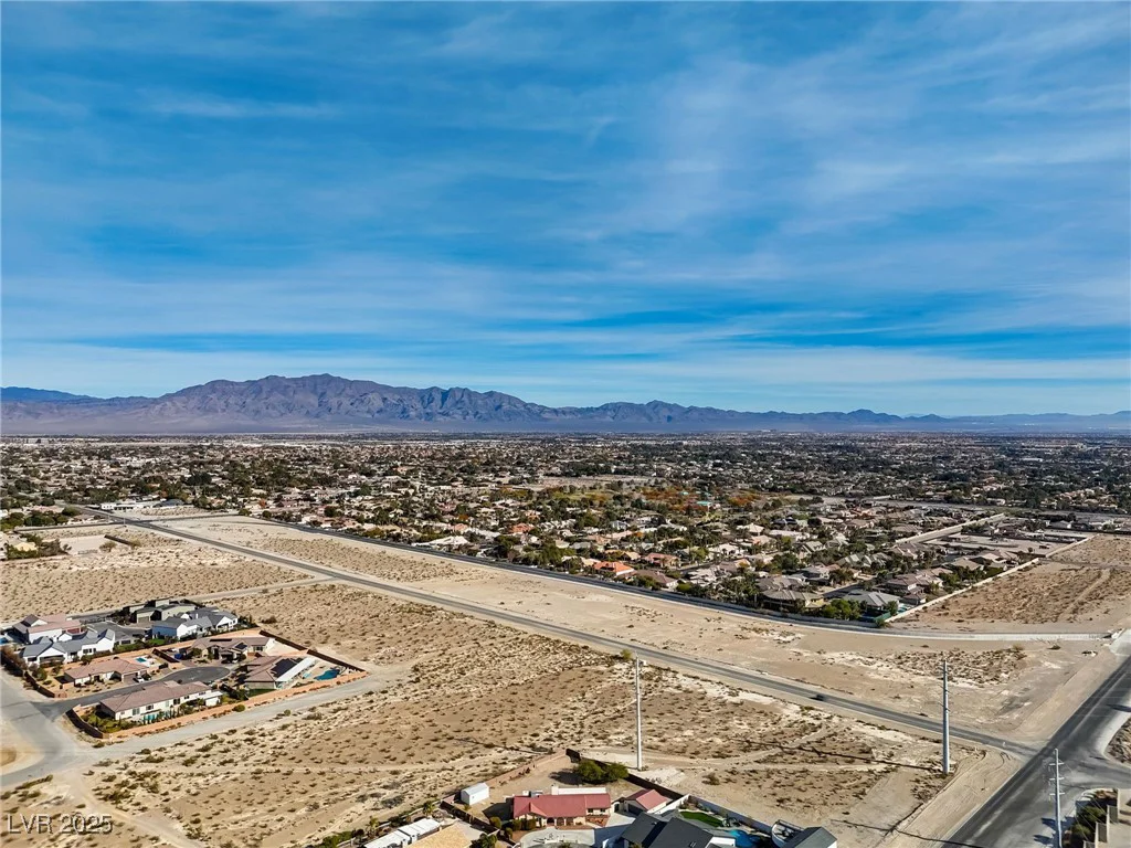 8870 Craig, Las Vegas, NV 89129