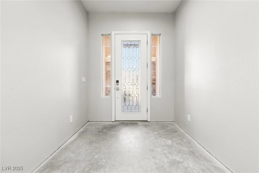 10077 Clifton Forge, Las Vegas, NV 89148