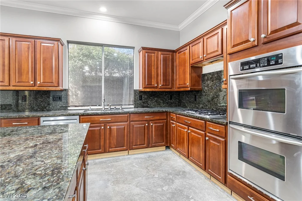 10077 Clifton Forge, Las Vegas, NV 89148
