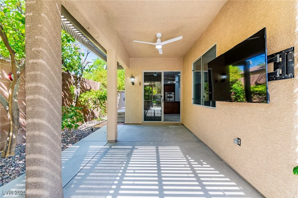 10077 Clifton Forge, Las Vegas, NV 89148